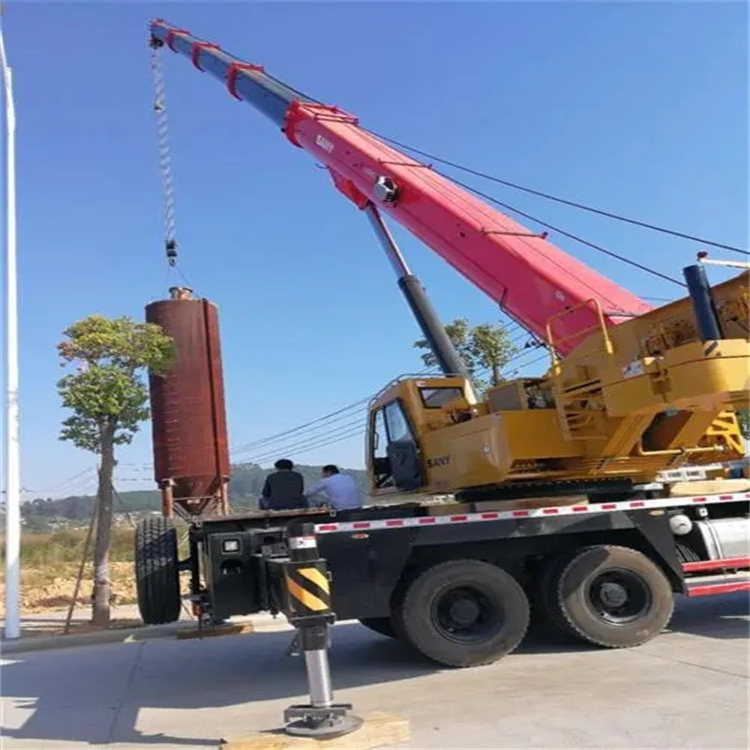 连州专业吊车租赁多少钱