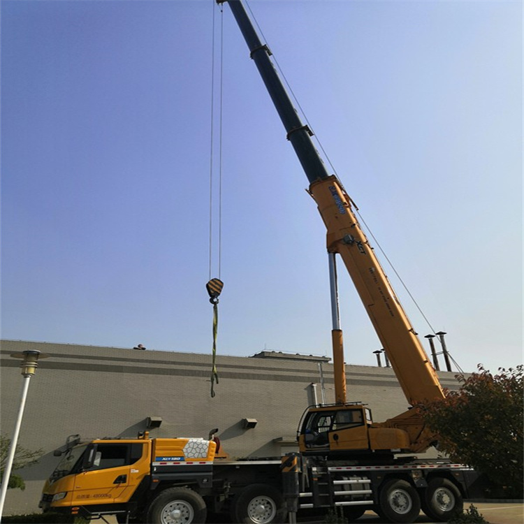 连州 选择汽车吊租赁的秘诀与联系方式指南