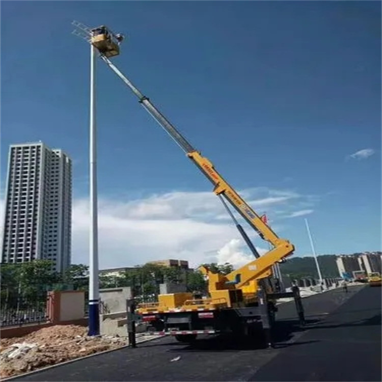 连州维修路灯的曲臂升降车出租