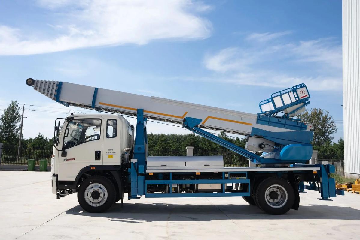 连州云梯上料车租赁费用