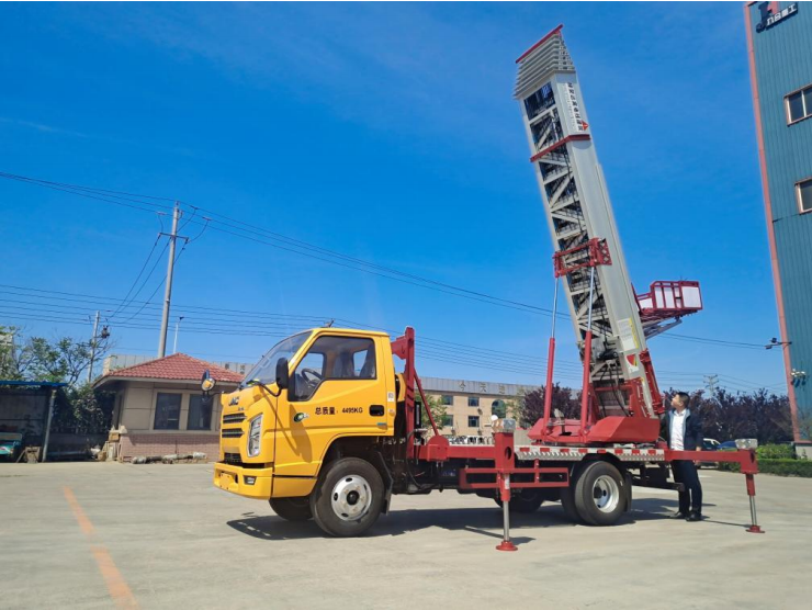 连州云梯车出租费用解析：如何选择更具性价比的服务