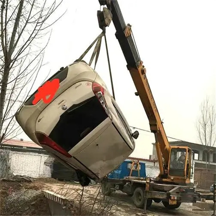 连州随时待命，吊车24小时道路救援服务全解析