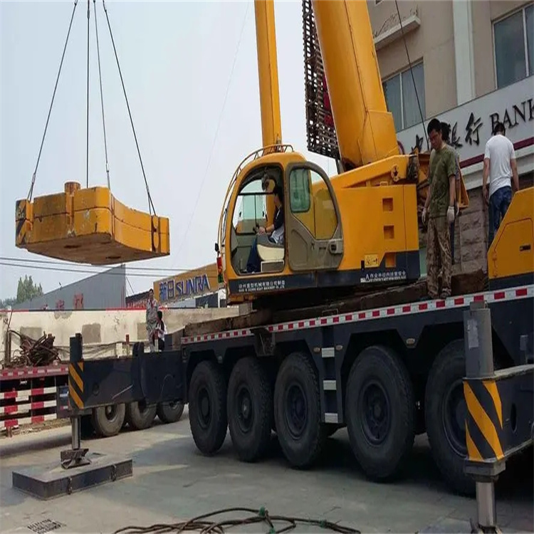 连州当地吊车出租|机器吊装|75吨|工厂搬迁服务